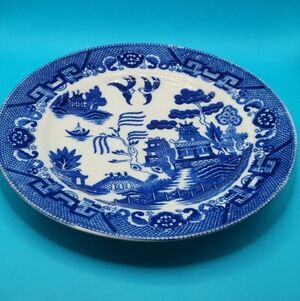 Blue and White Willow Pattern Decorative 2 Plates